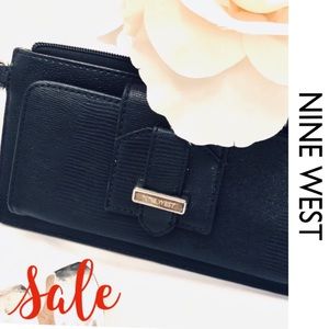 NINE WEST Black Faux Leather Wristlet Wallet